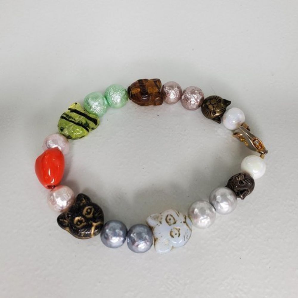 Cat Beaded‎ Bracelet Glass Rainbow Faux Pearl Anima